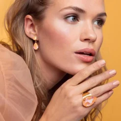 Caroline Svedbom Mini Drop Örhängen / Peach Delite Guld