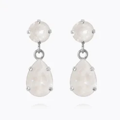 Caroline Svedbom Mini Drop Örhängen / Electric White (Rhodium)