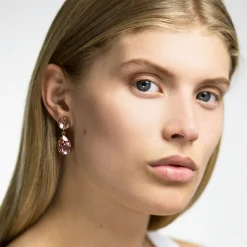 Caroline Svedbom Örhängen Classic Drop Jet (Guld)