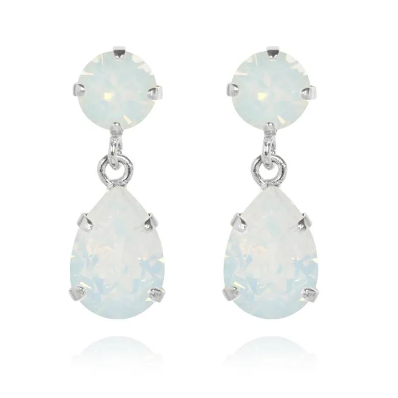 Caroline Svedbom Örhängen Mini Drop White Opal (Rhodium)