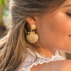 Caroline Svedbom Shell Mermaid Örhängen Guld
