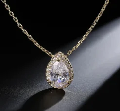 Celine Estelle Droppformat Guldhalsband med 18K förgyllning och CZ 40+5 cm
