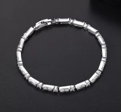 Celine Estelle Silverarmband CZ 18 cm