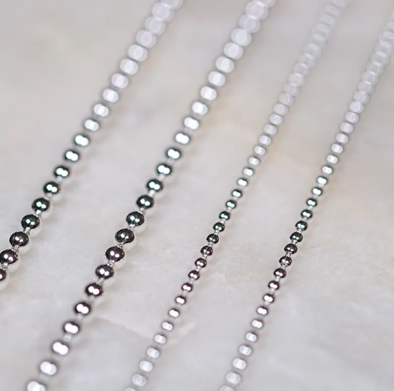Emma Israelsson Globe Chain Silver Chain025