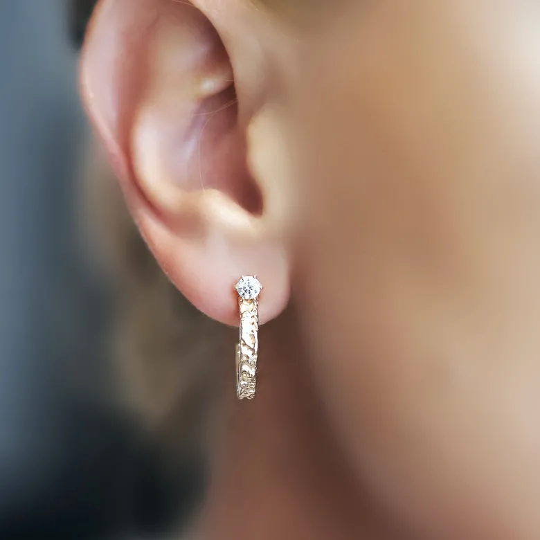 Emma Israelsson Princess hoops stone Små guld – ear156