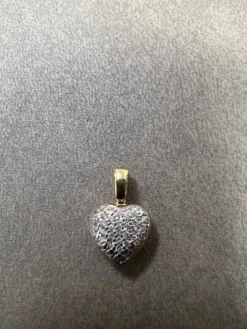 Hjärta i 18K Guld med Diamanter HJG018