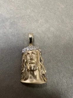 Jesus Hänge i 14K Guld JHG004