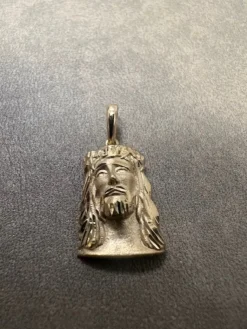 Jesus Hänge i 14K Guld JHG008