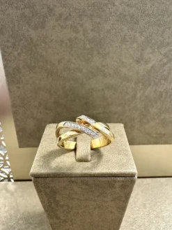 18K Guld – Diamant Ring – RBG039 ( Begagnad )