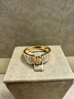 18K Guld – Solitär Ring – RBG043 ( Begagnad )