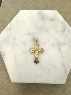 18K Guld Kors – KH024G