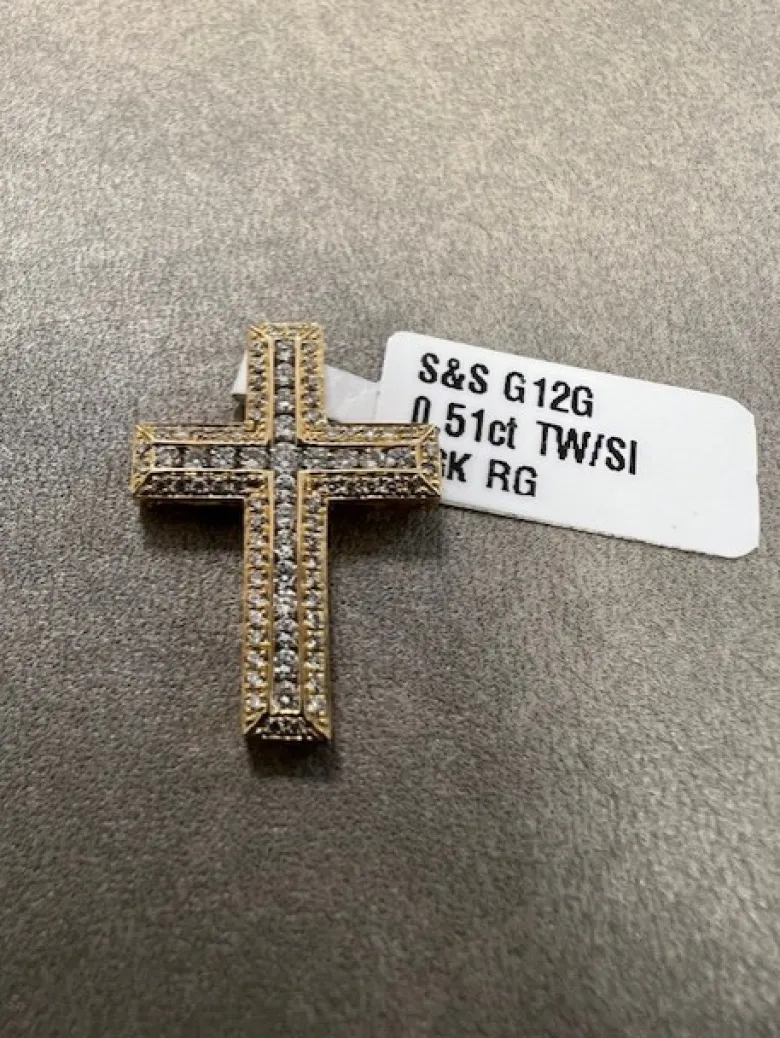 Kors i 18K Guld med 0.51ct TW/SI Diamanter – MSG12G