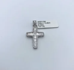 Kors i 18K Vitguld med 1.18ct TW/SI Diamanter – MST1150