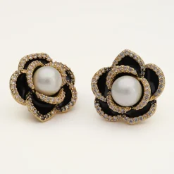 Lily and Rose Coco Rose Örhängen – Jet, ivory pearl – Guld