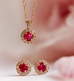 Lily and Rose Laurie Örhängen Guld – Pink Ruby (66015)