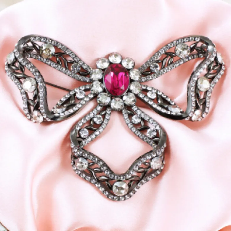 Lily And Rose Marie Antoinette Brooch – Fuschia 70291