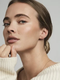 Mockberg Belle Studs Örhängen Medium Guld – Champagne