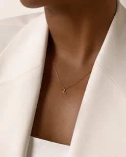 Mockberg Petite Stone Bokstav Halsband Silver