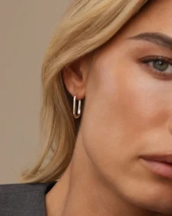 Mockberg Slim Medium U-Hoops Örhängen Silver