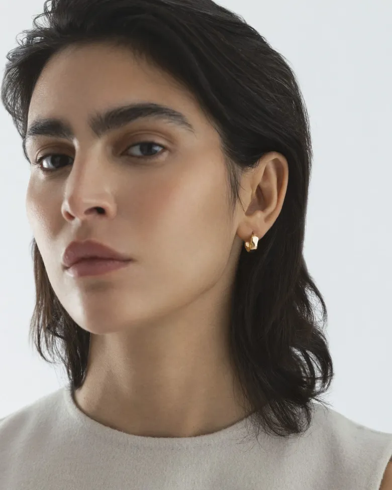 Mockberg Wavy Bolded Mini Örhängen Hoops Guld