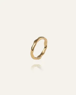 Mockberg Wavy Petite Ring Guld