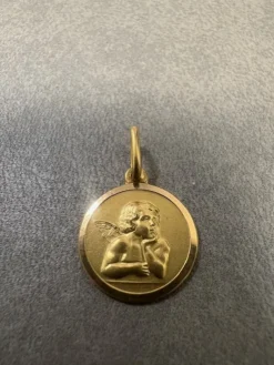 Ängel Hänge i 18K Guld AHG005