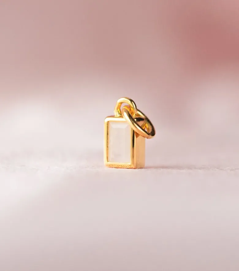 Syster P Beloved Squared Hänge Moonstone Guld