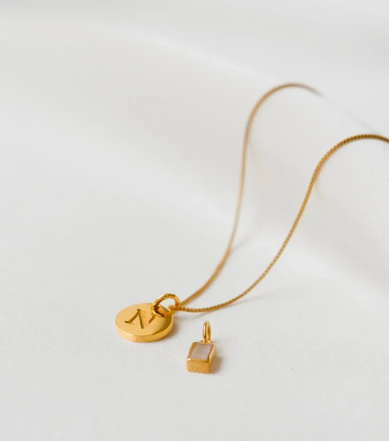Syster P Beloved Squared Hänge Moonstone Guld