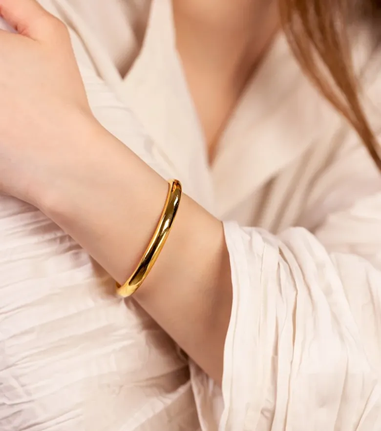 Syster P Bolded Bangle Armband Guld