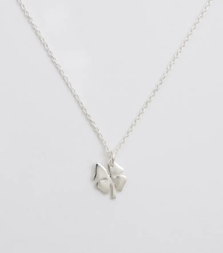 Syster P Bring Me Luck Halsband Silver