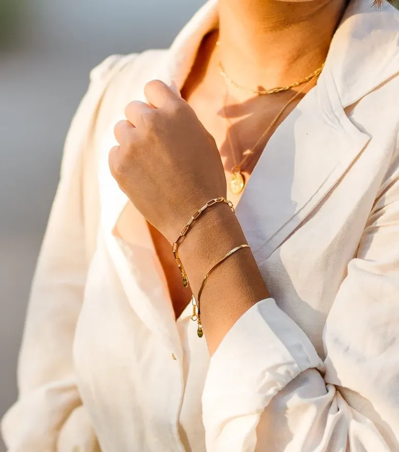 Syster P Herringbone Armband Guld