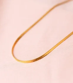 Syster P Herringbone Halsband Guld