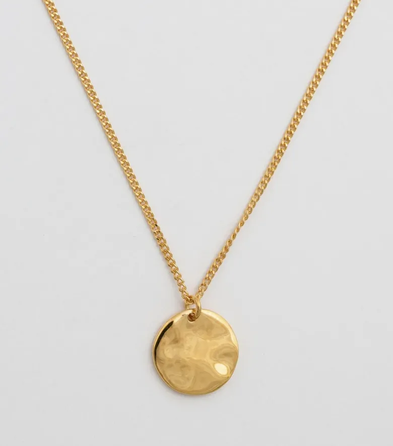 Syster P Minimalistica Hamrad Halsband Guld