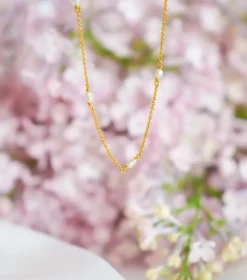 Syster P Treasure Multi Pearl Halsband Guld