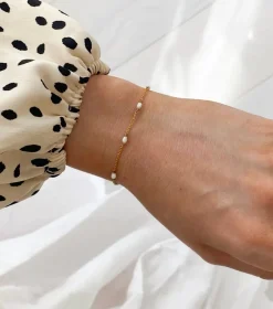 Syster P Treasure Multi Pearl Armband Guld