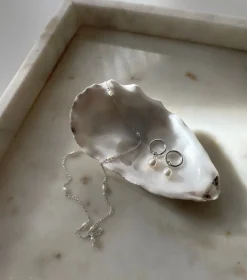 Syster P Treasure Pearl Hoop Silver