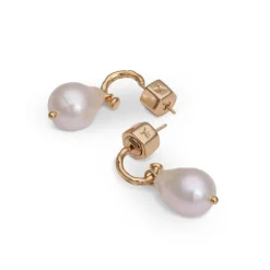 YLVA LI Bertha Baroque Pearl Örhängen Guld 6121