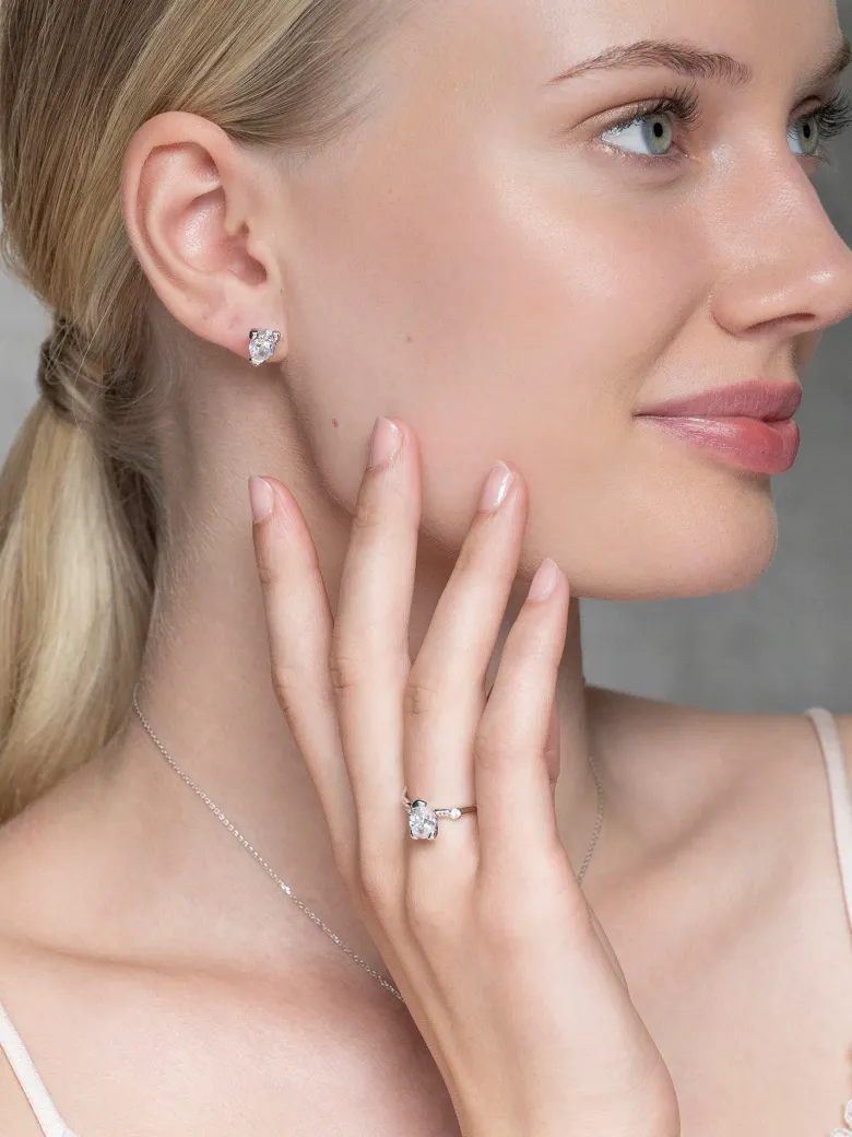 YLVA LI Embla ring Crystal – Silver