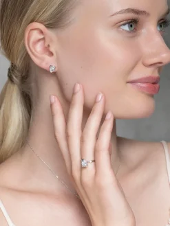 YLVA LI Embla Stud Örhängen Crystal – Silver