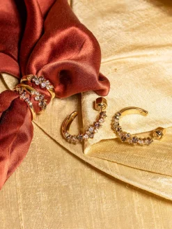 YLVA LI Petite Meadow Ring Chestnut – Guld